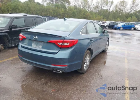2015 Hyundai Sonata Se z USA, uszkodzony, nr VIN 5NPE24AF5FH045148